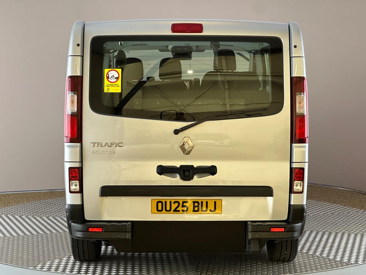 Renault Trafic OU25BUJ