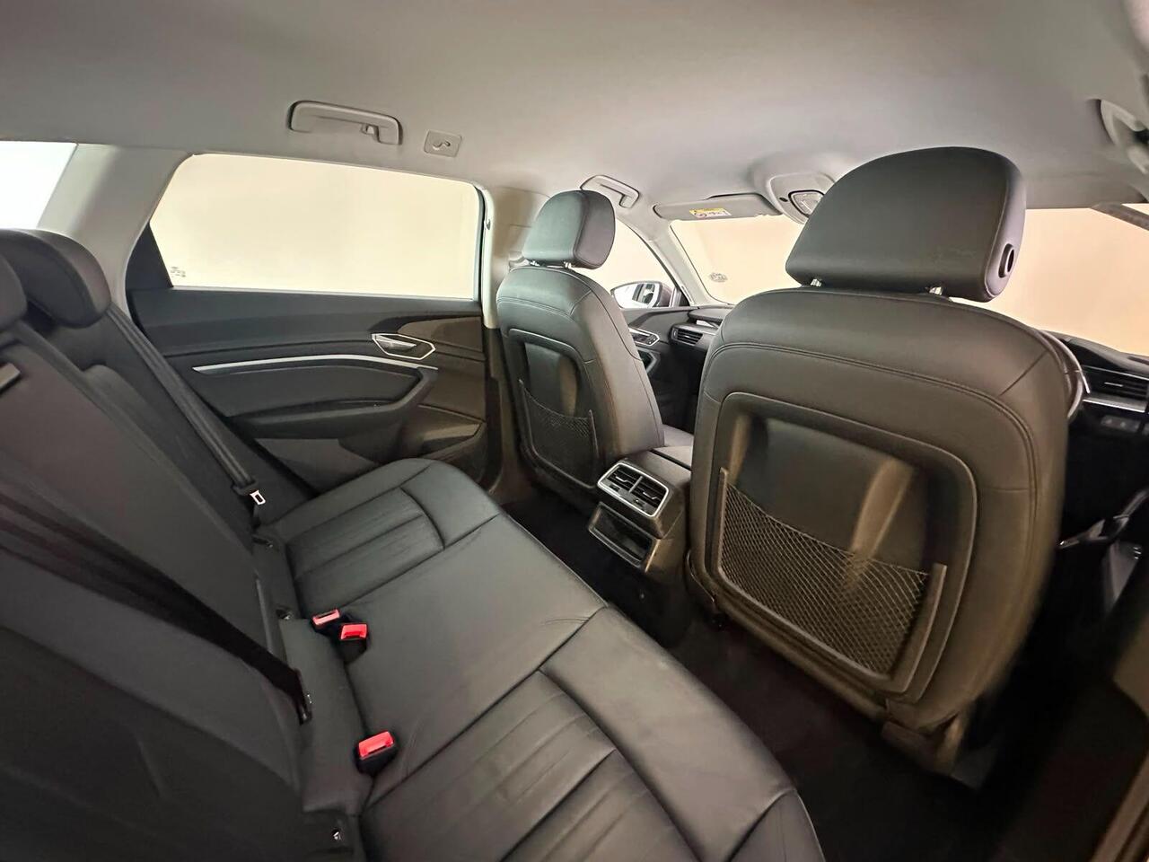 Audi e-tron NJ72HDL