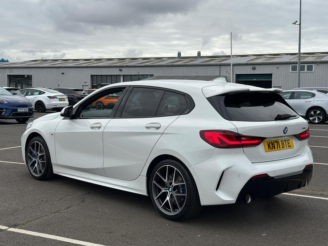 BMW 1 Series KN71BTE