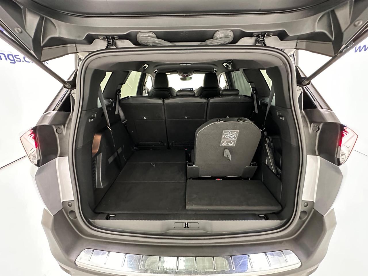 Peugeot 5008 SB71YGH