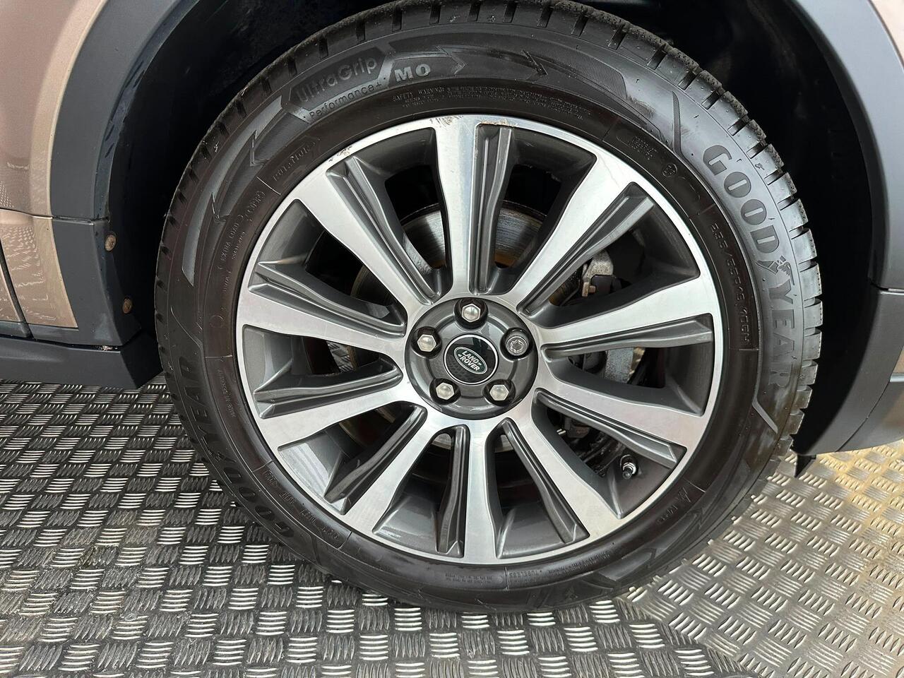 Land Rover Range Rover Evoque YR67LLG