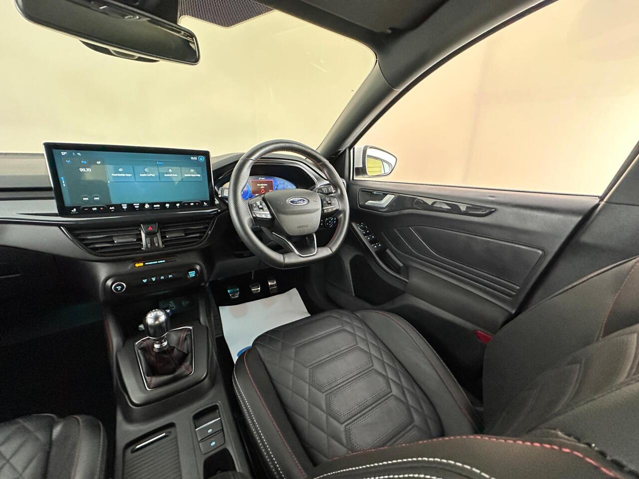 Ford Focus DN23CRZ