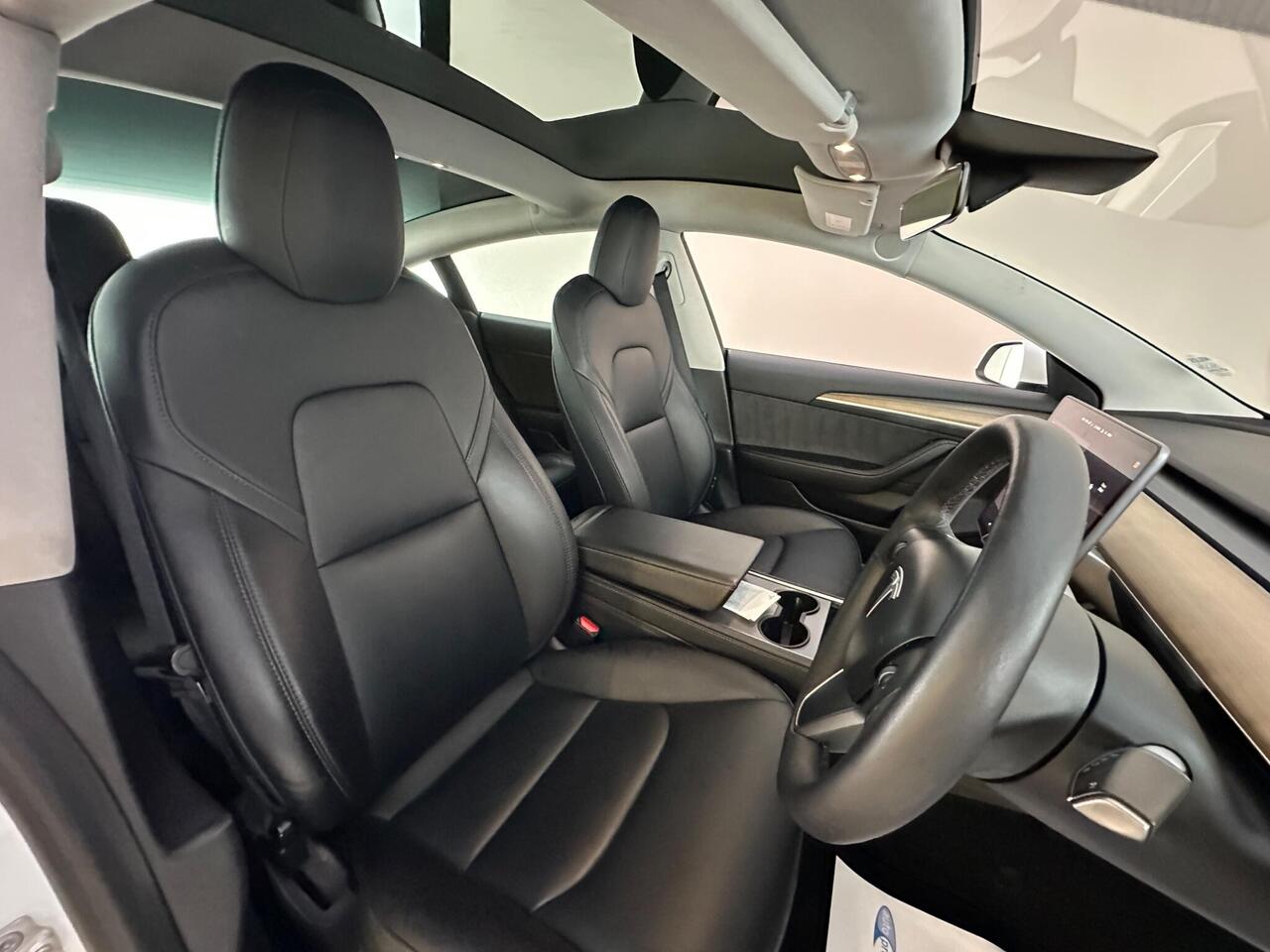 Tesla Model 3 AF72UVG