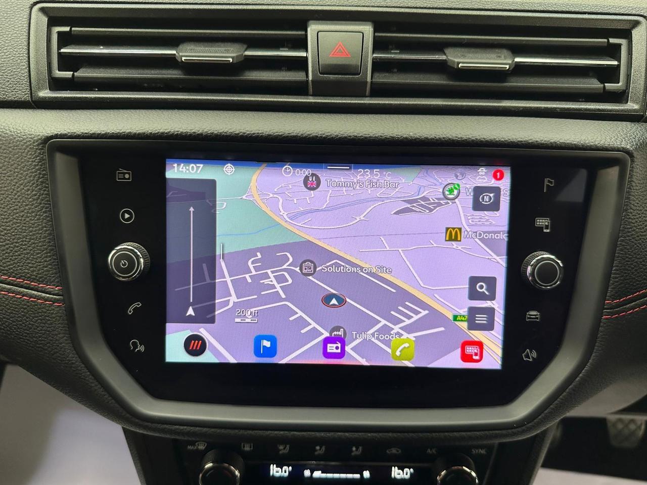 SEAT Arona DG70CZC