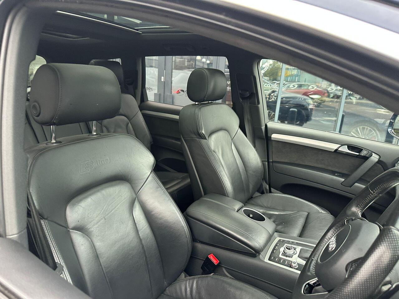 Audi Q7 RE14WYZ