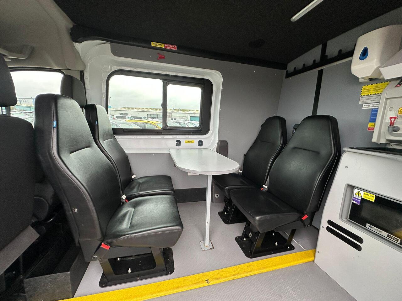 Ford Transit WP72GWJ