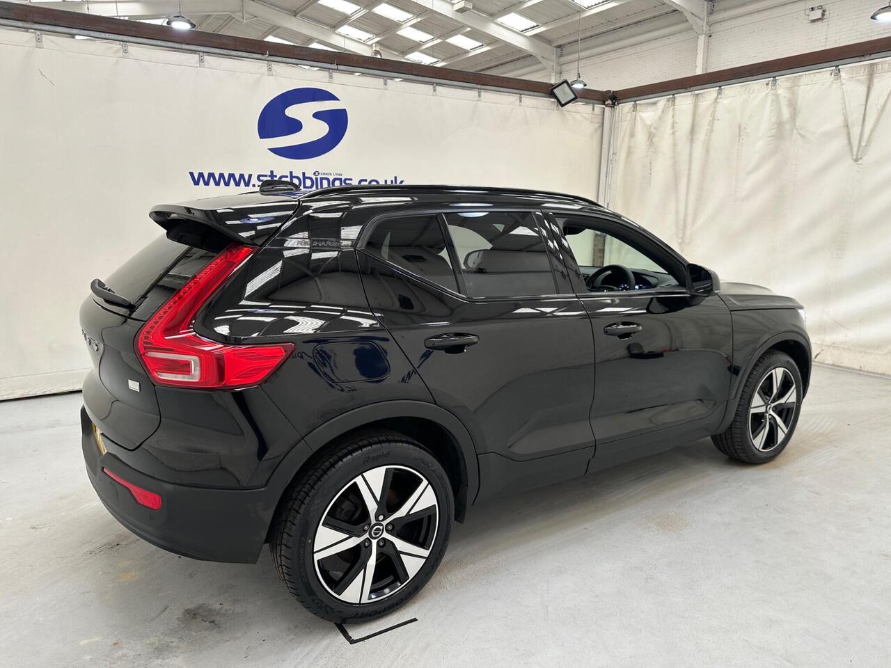 Volvo XC40 YT22VKE