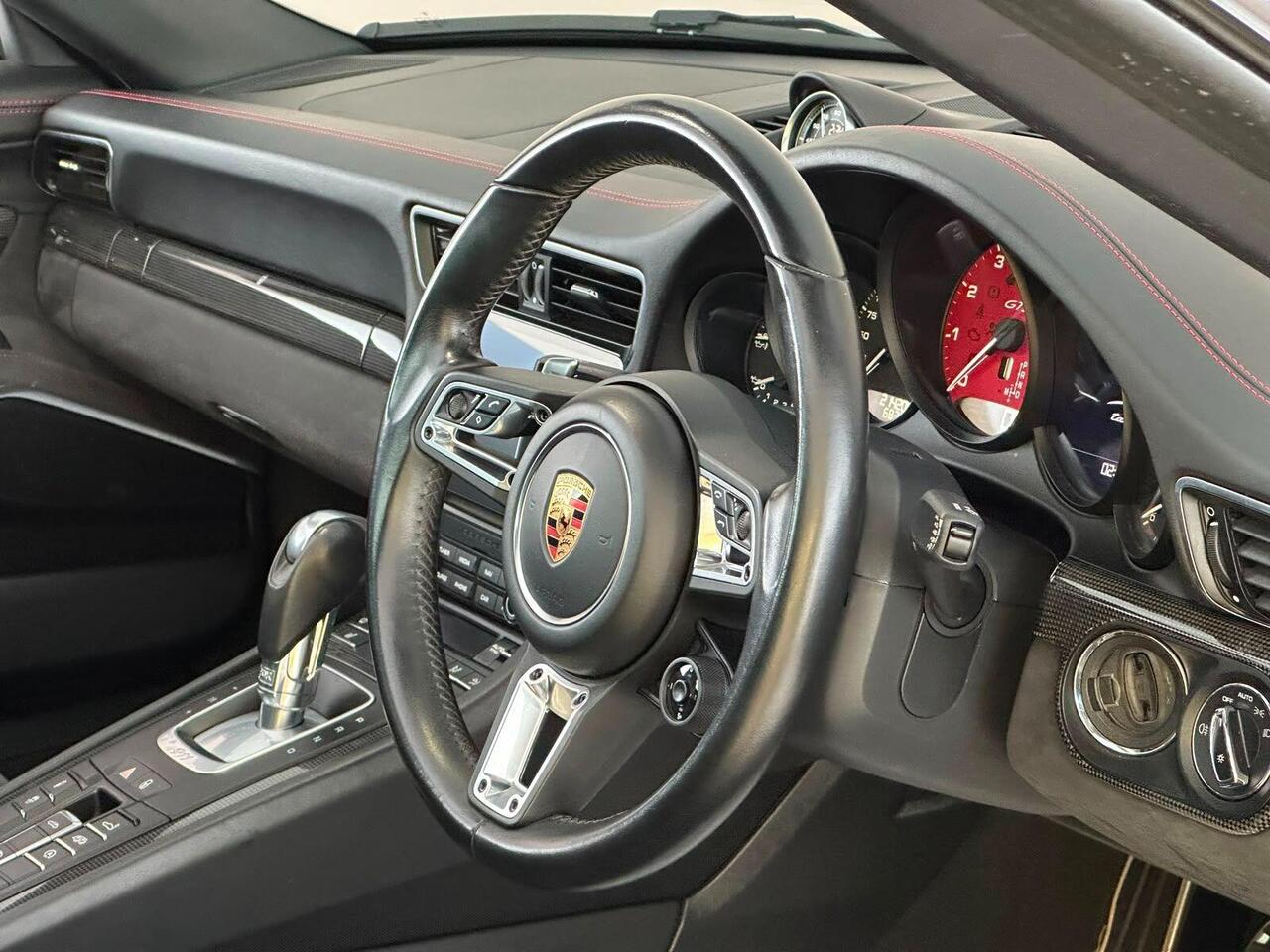 Porsche 911 KE67FNL