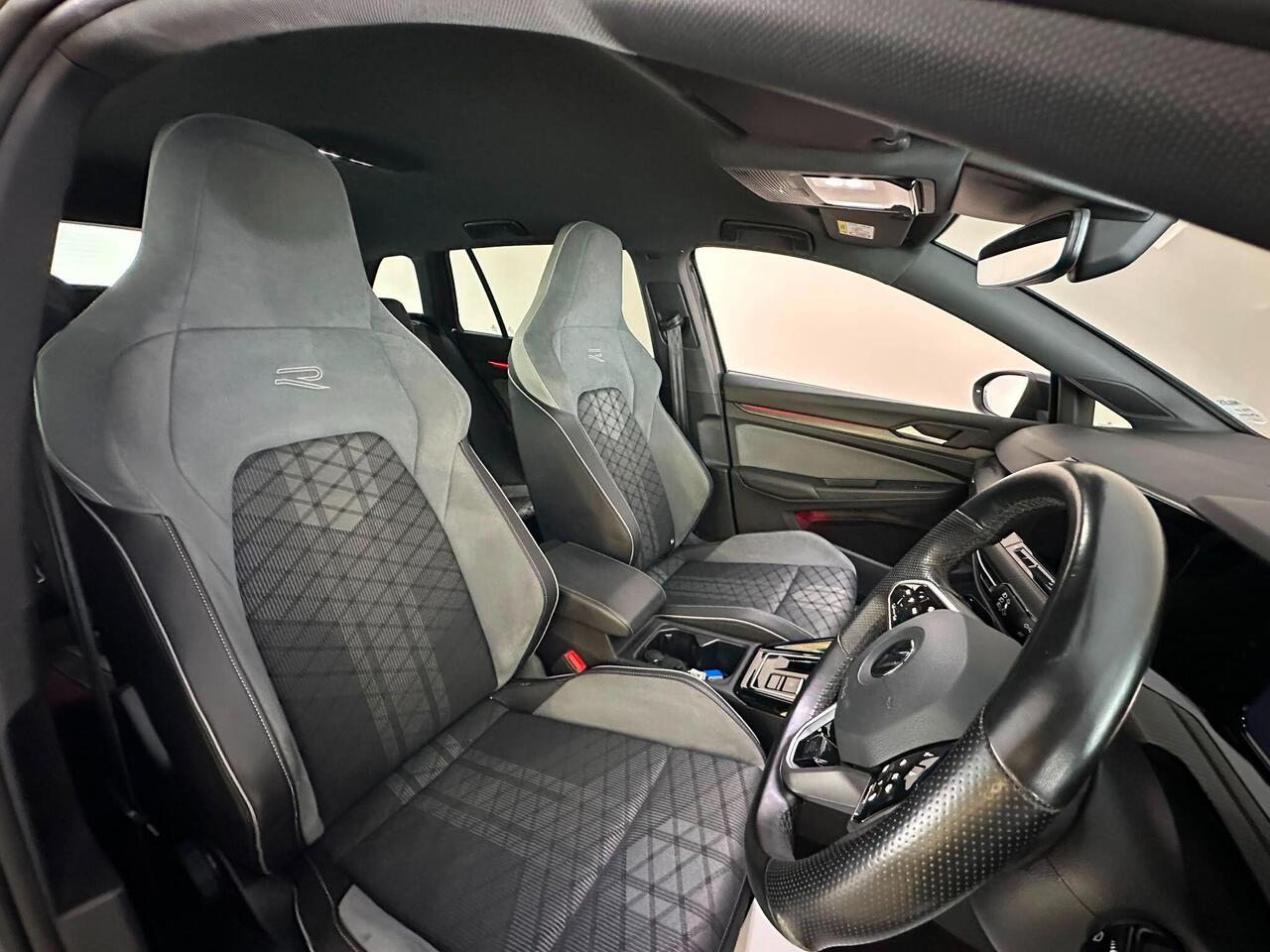 Volkswagen Golf AK72OYF