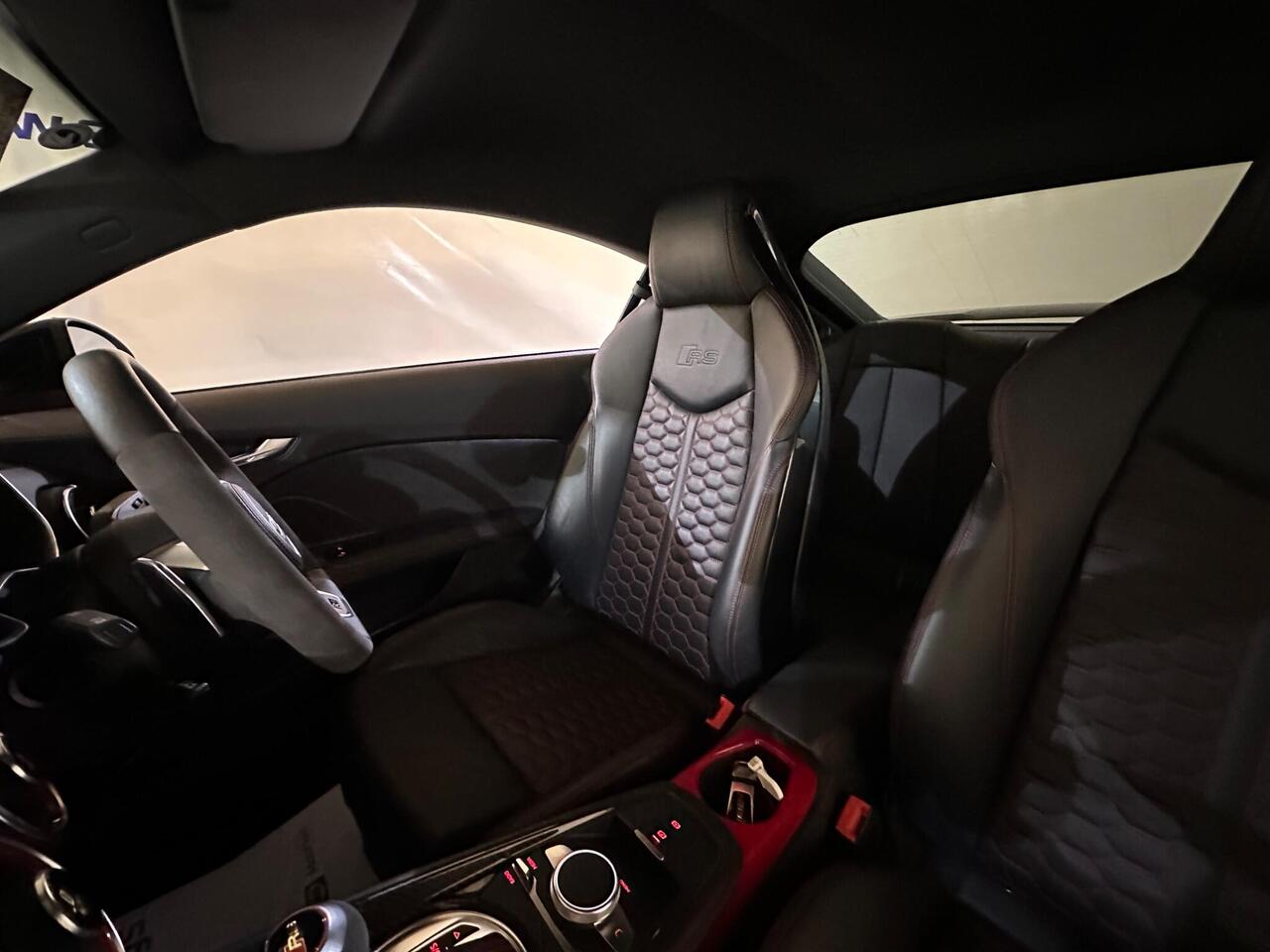 Audi TT RS RY19NZZ