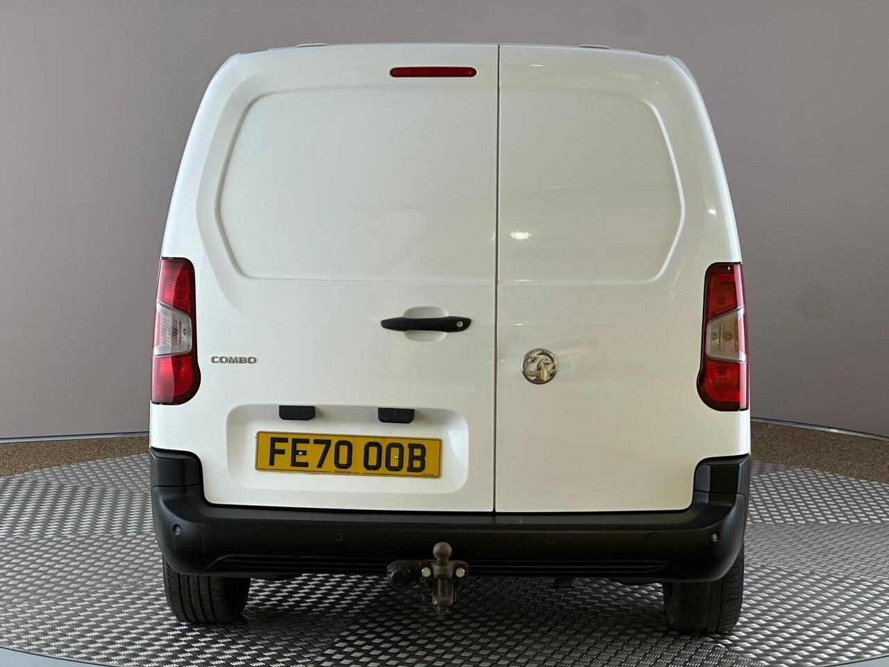 Vauxhall Combo FE70OOB