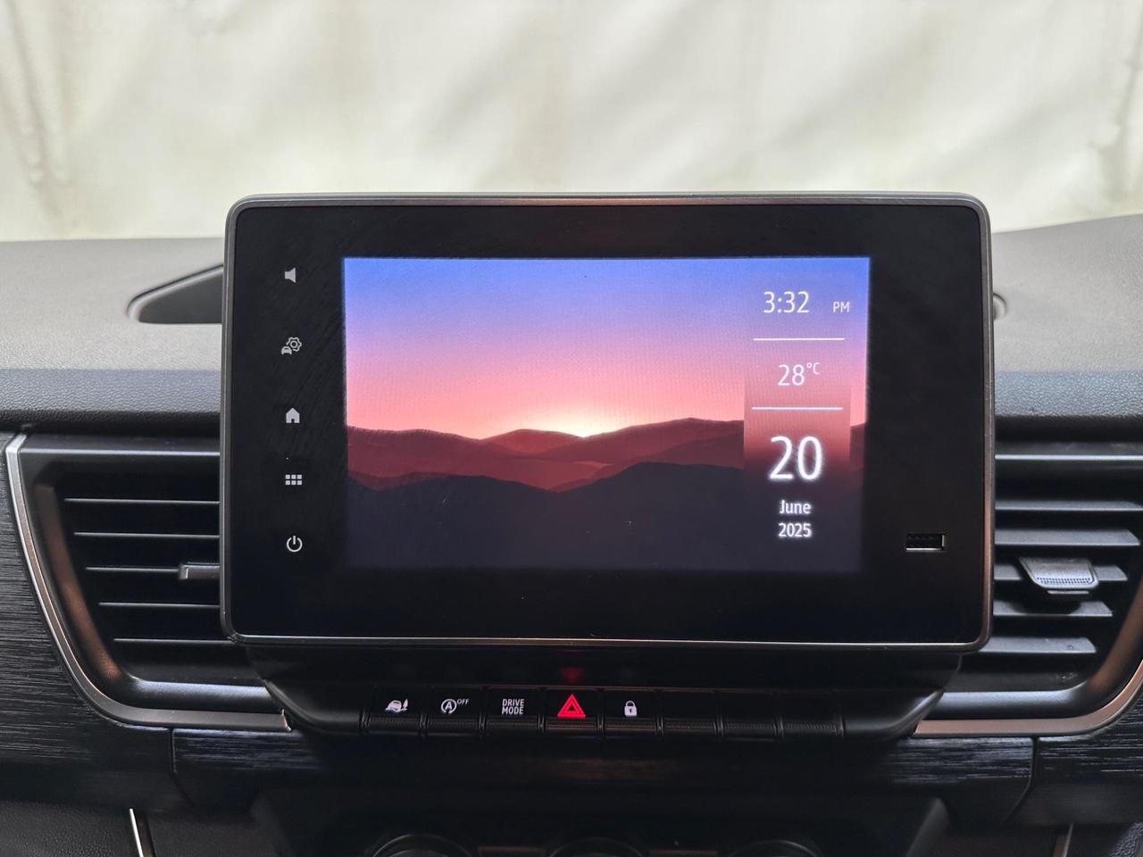 Nissan Primastar DL72BWH