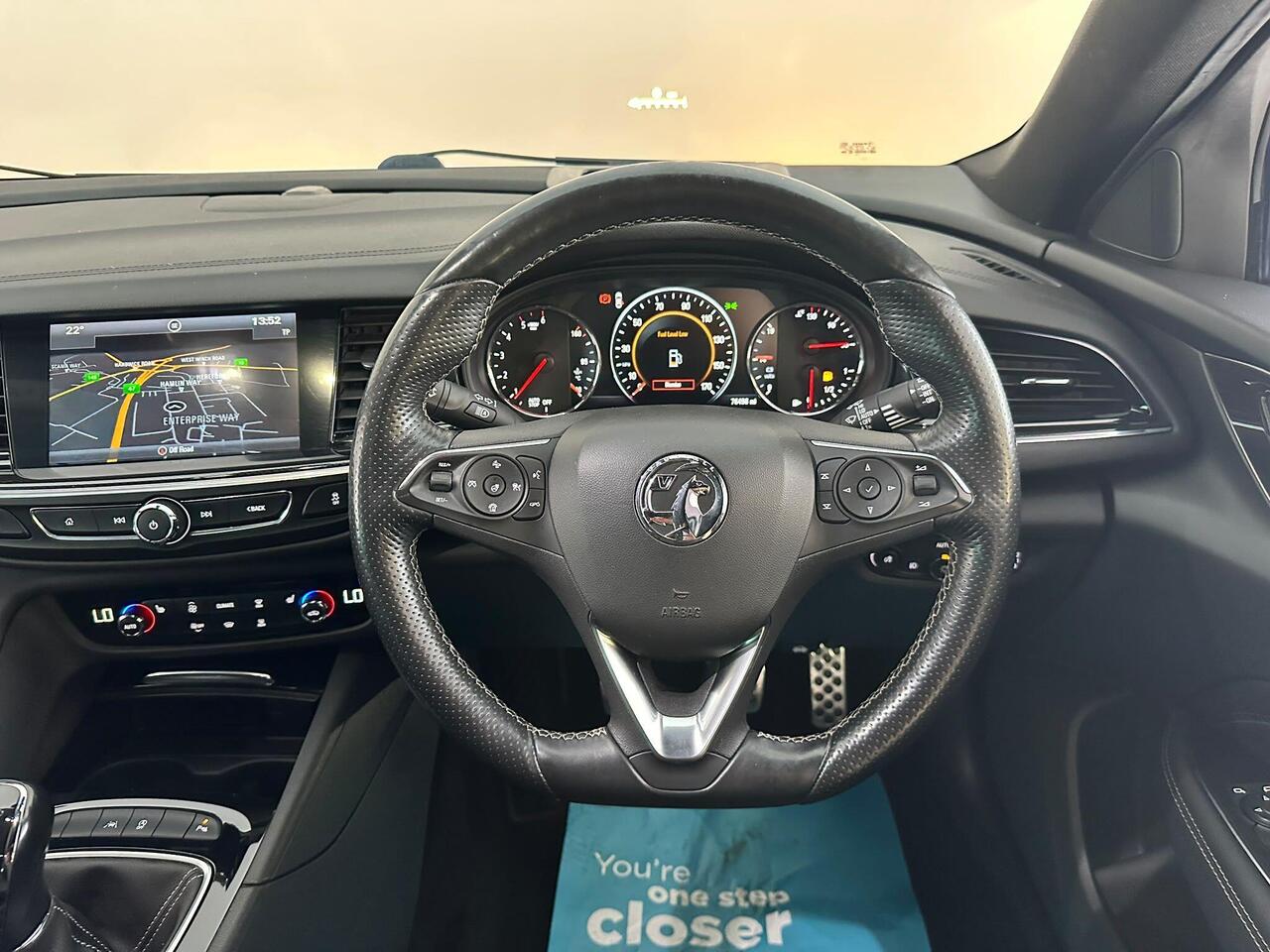 Vauxhall Insignia BF17CKL