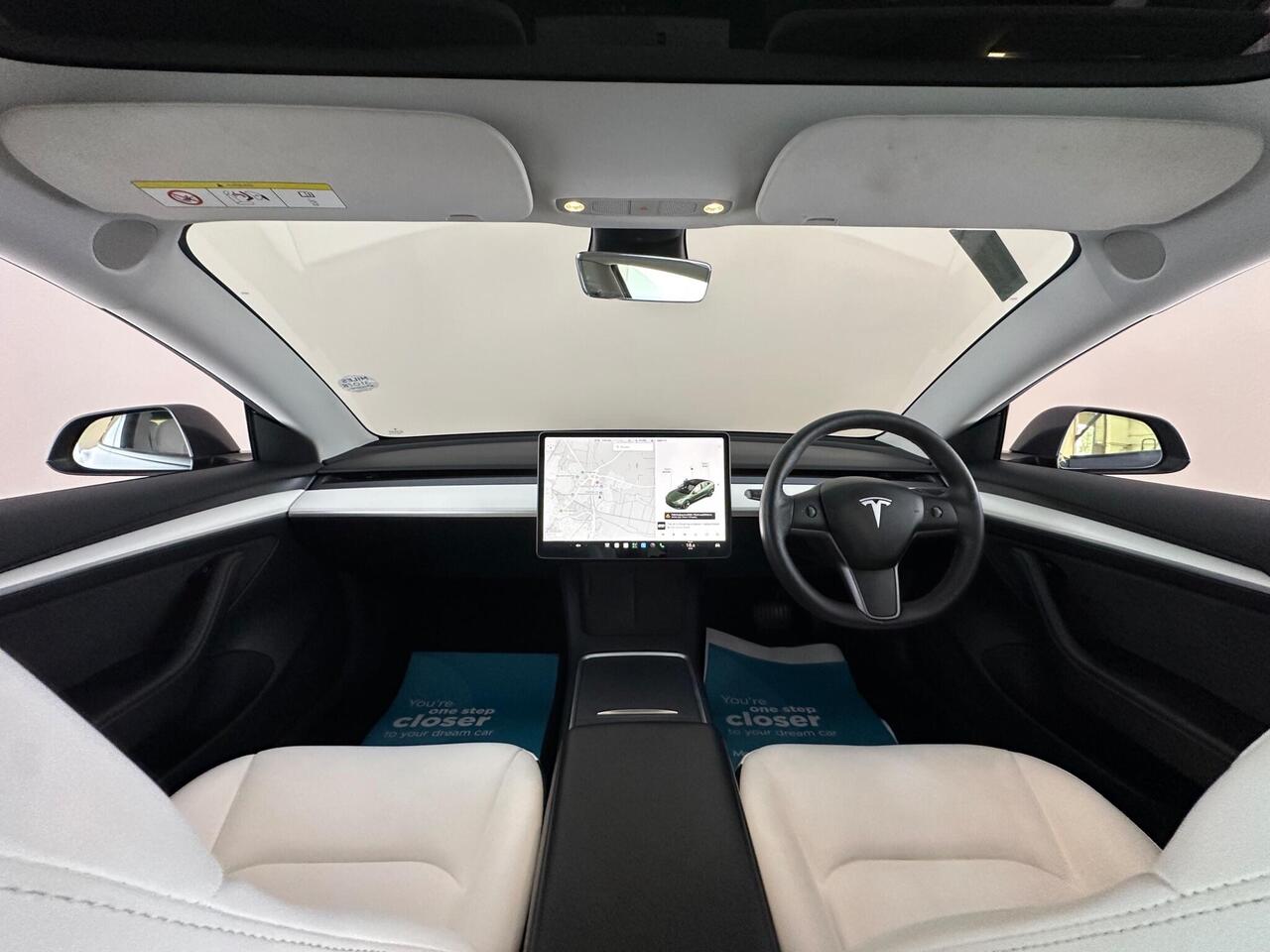 Tesla Model 3 LD21CYA