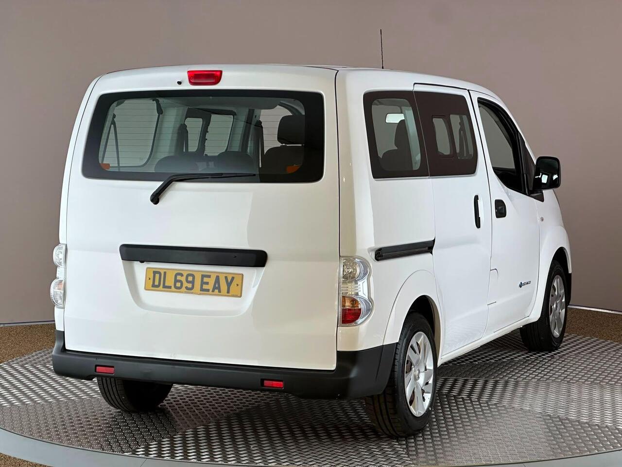 Nissan e-NV200 DL69EAY
