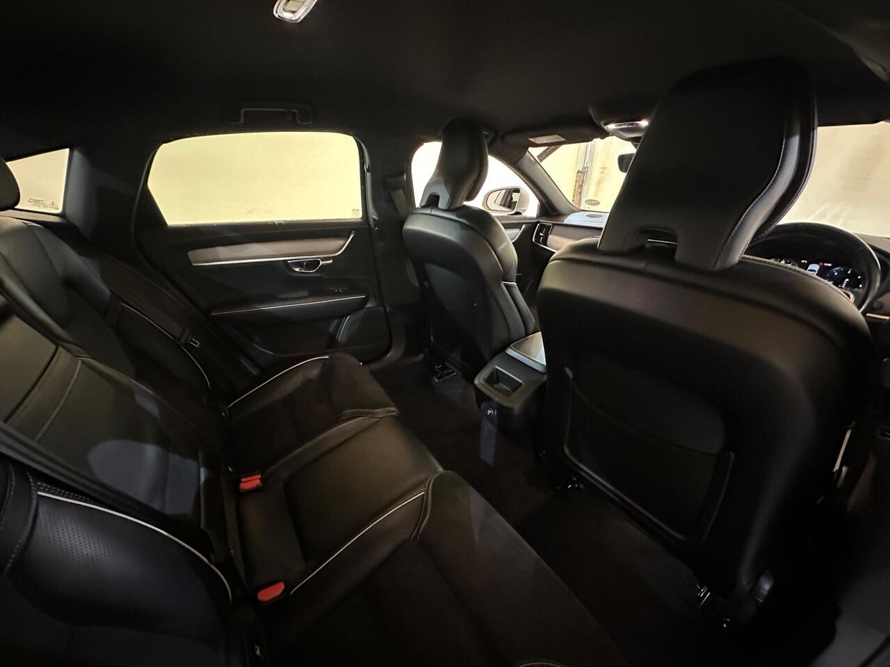 Volvo S90 SF68UOS