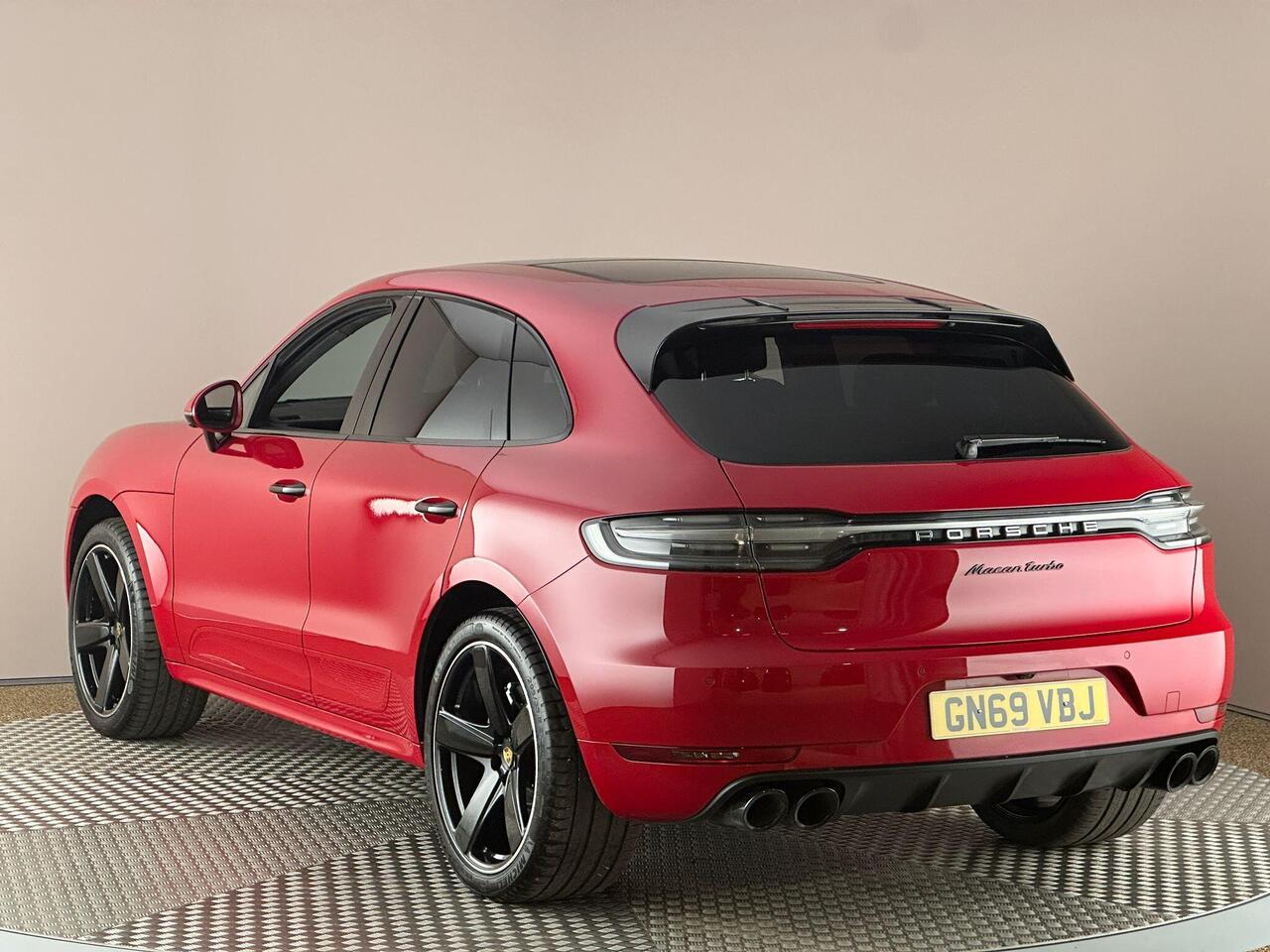 Porsche Macan GN69VBJ