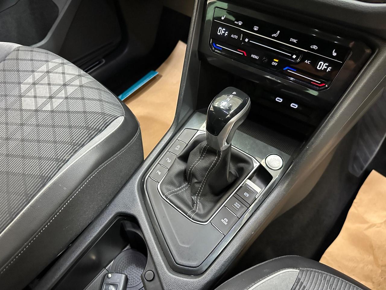 Volkswagen Tiguan VU21NWZ