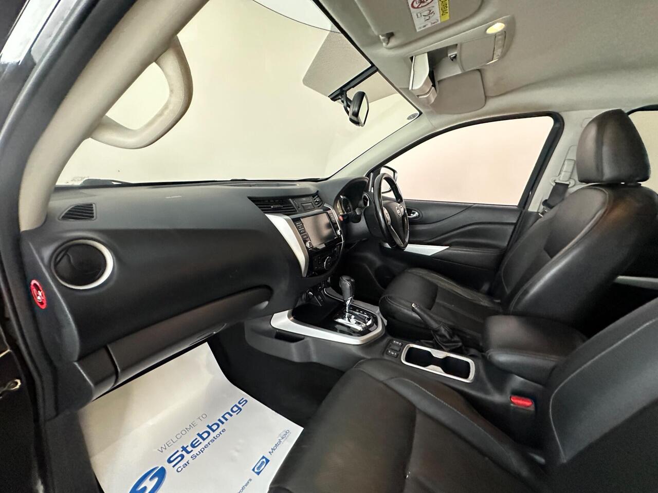 Nissan Navara EY21RLU