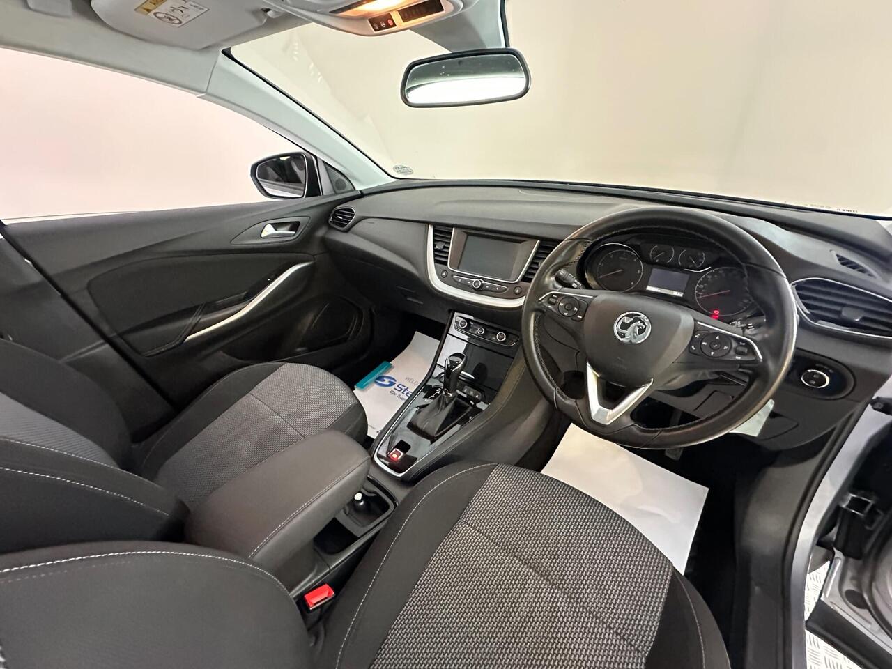 Vauxhall Grandland X SK68DMY