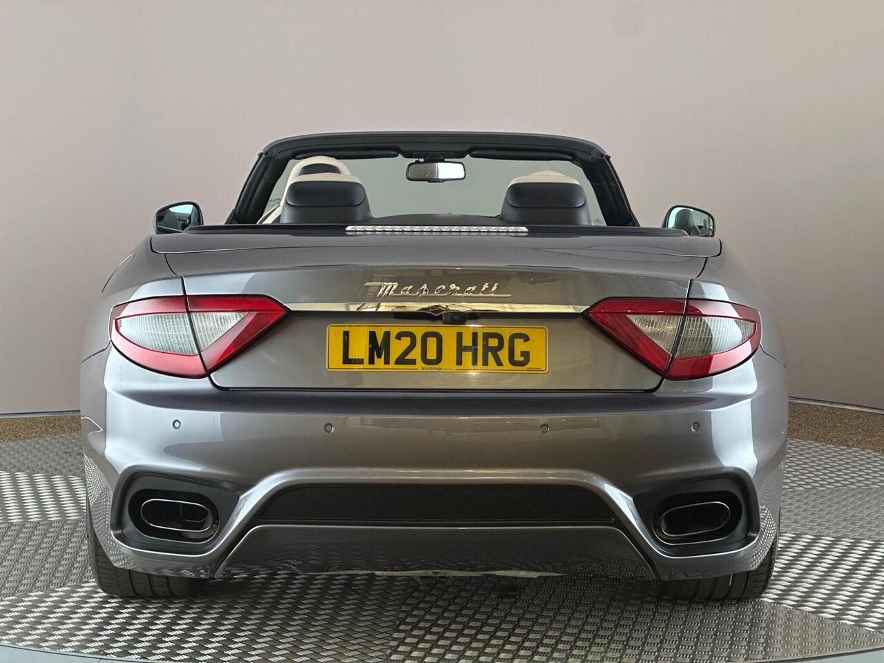 Maserati GranCabrio LM20HRG