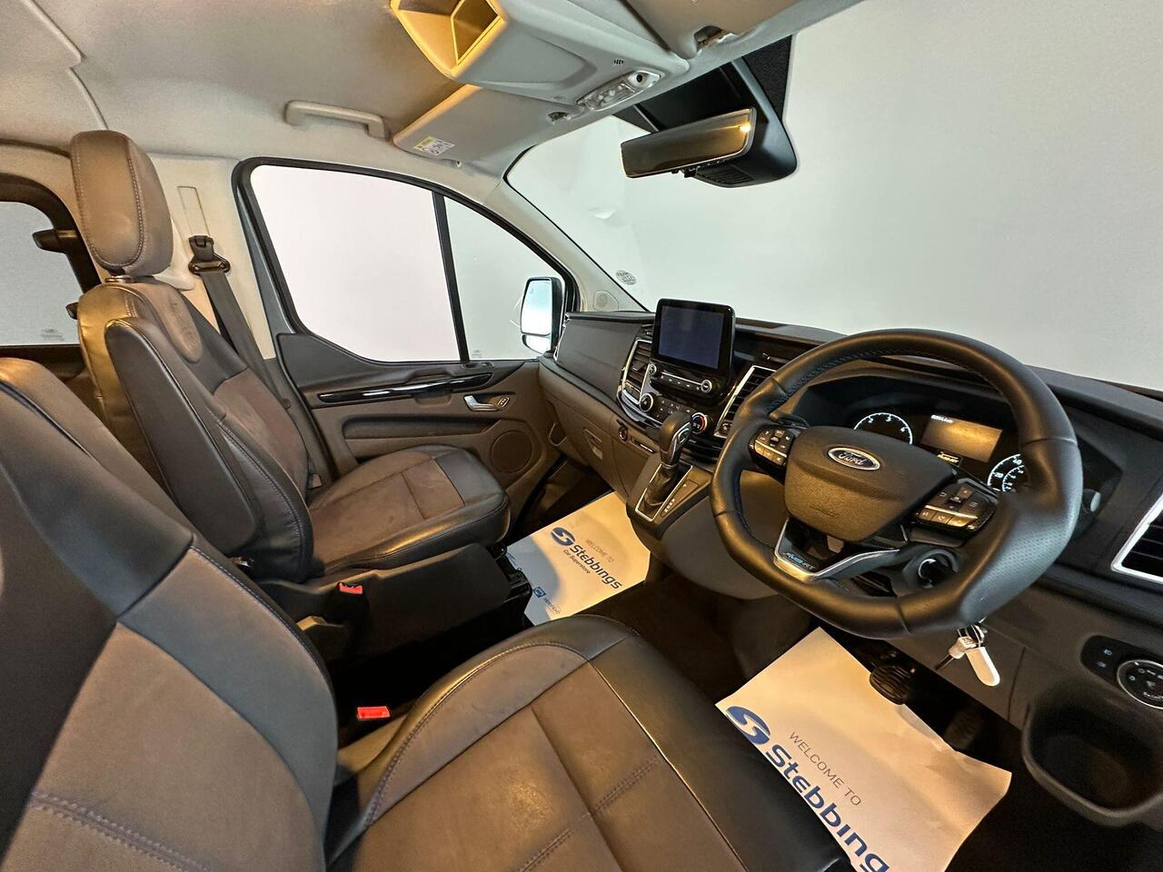 Ford Transit Custom OV72AVG