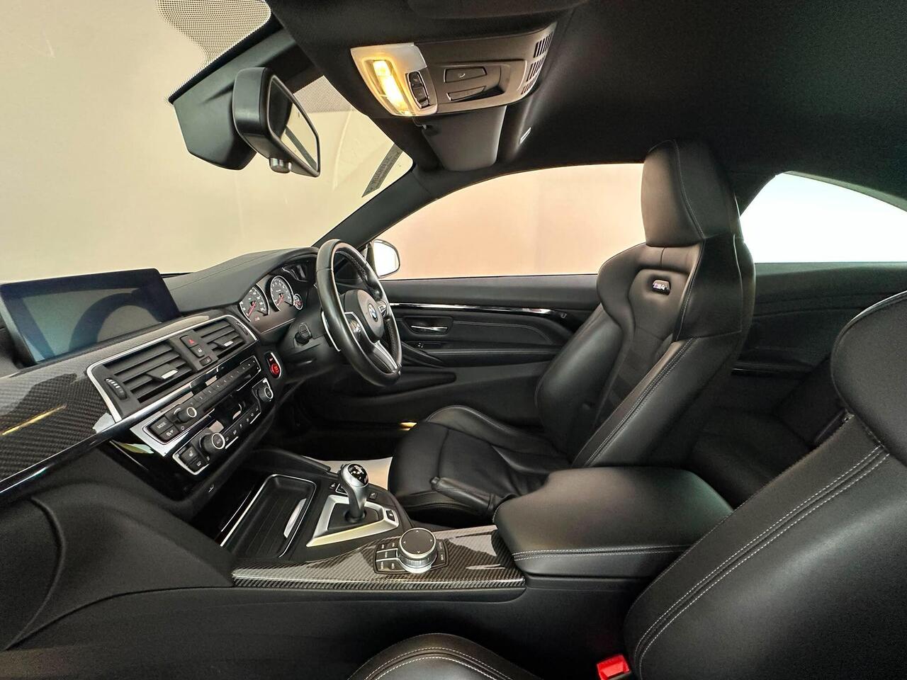 BMW M4 AF70SVA