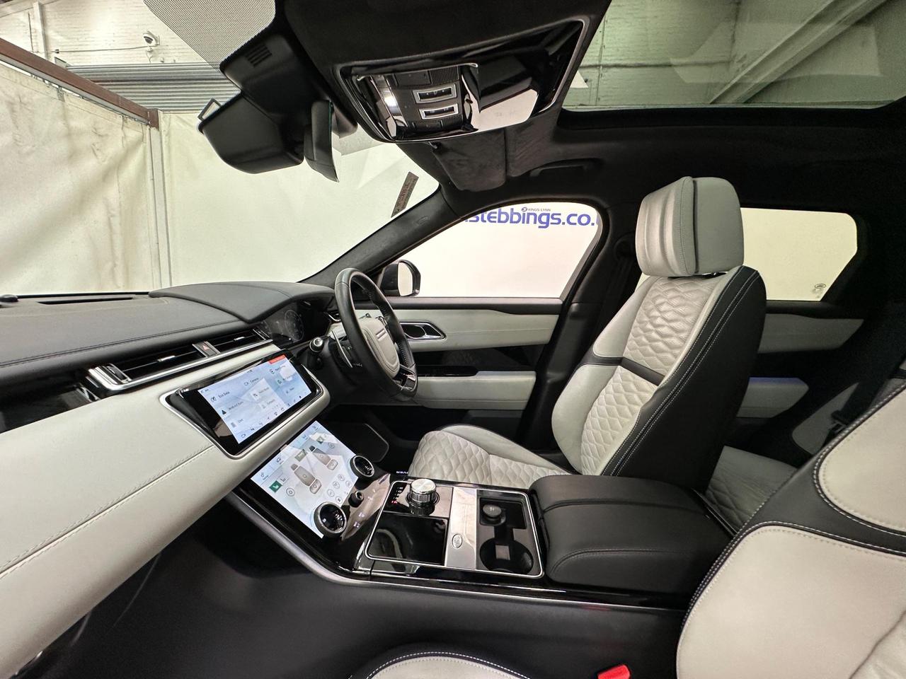 Land Rover Range Rover Velar HJ69GAU