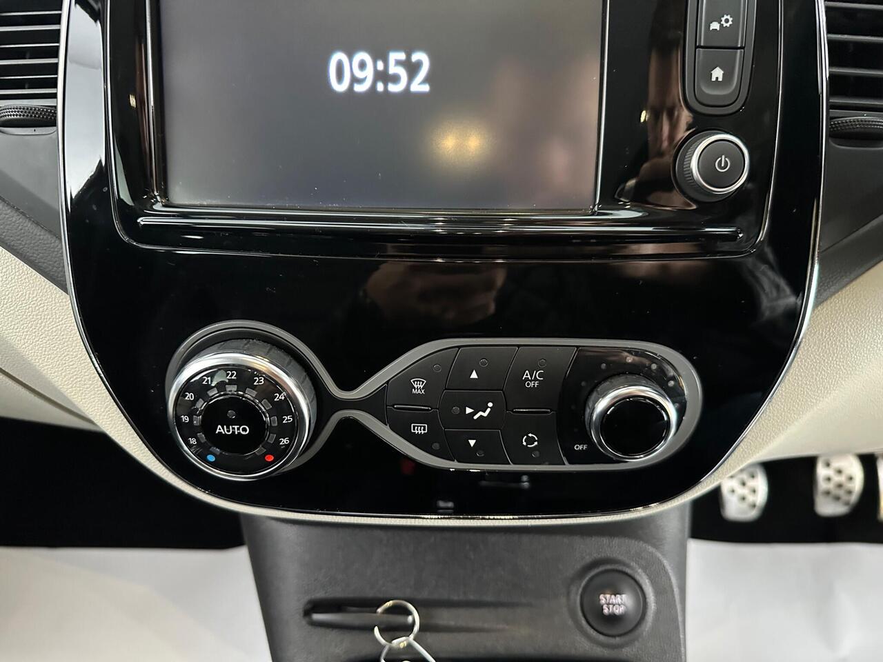 Renault Captur AK18BUJ