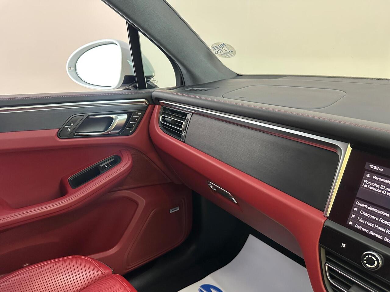 Porsche Macan AP24DWK