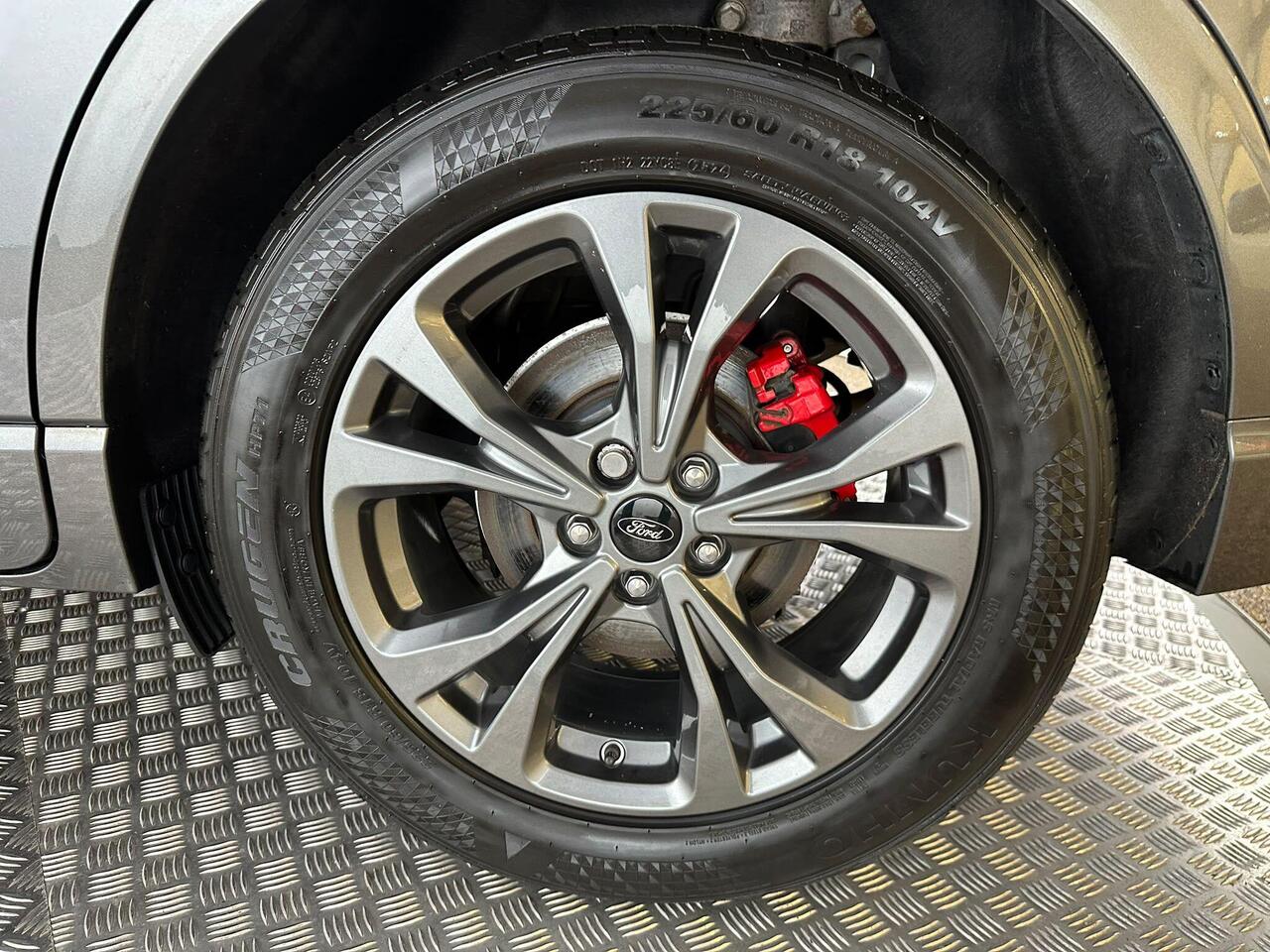 Ford Kuga YO21EHU