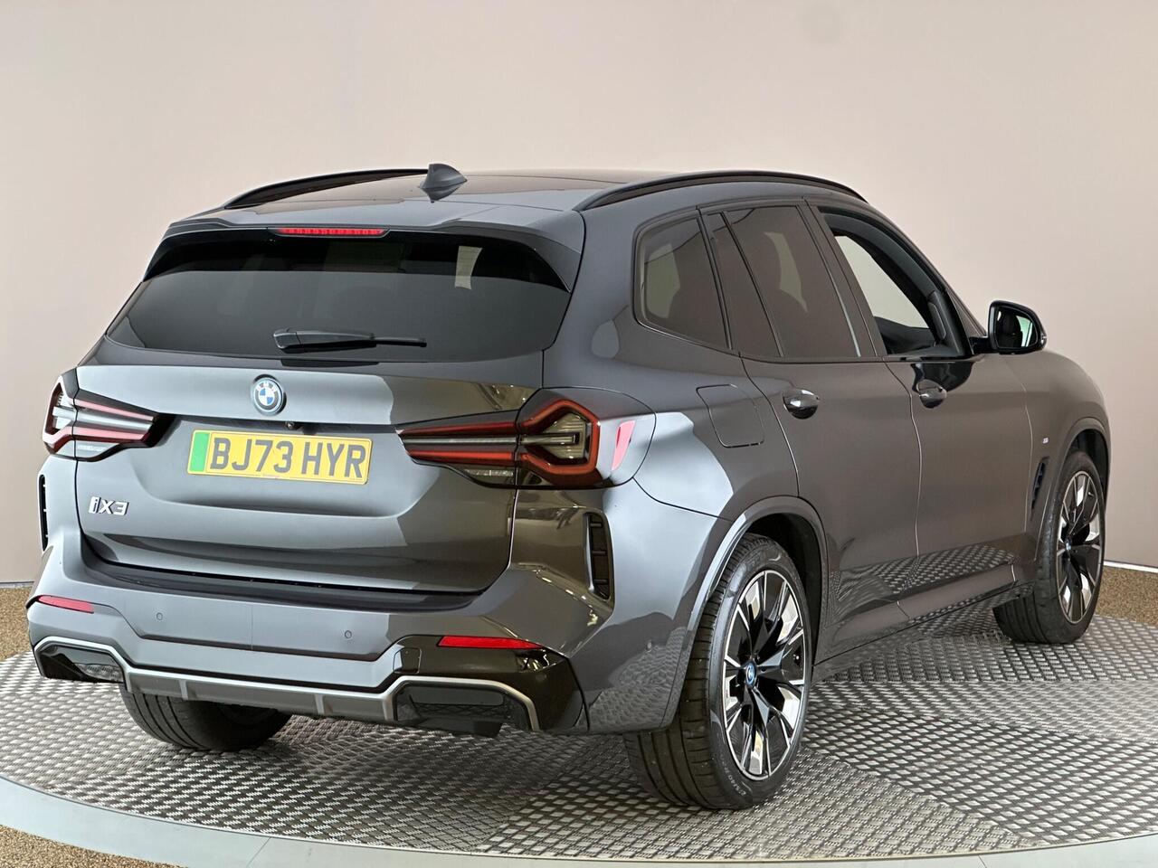 BMW iX3 BJ73HYR