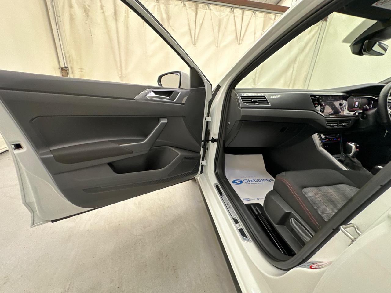 Volkswagen Polo WR73EUX