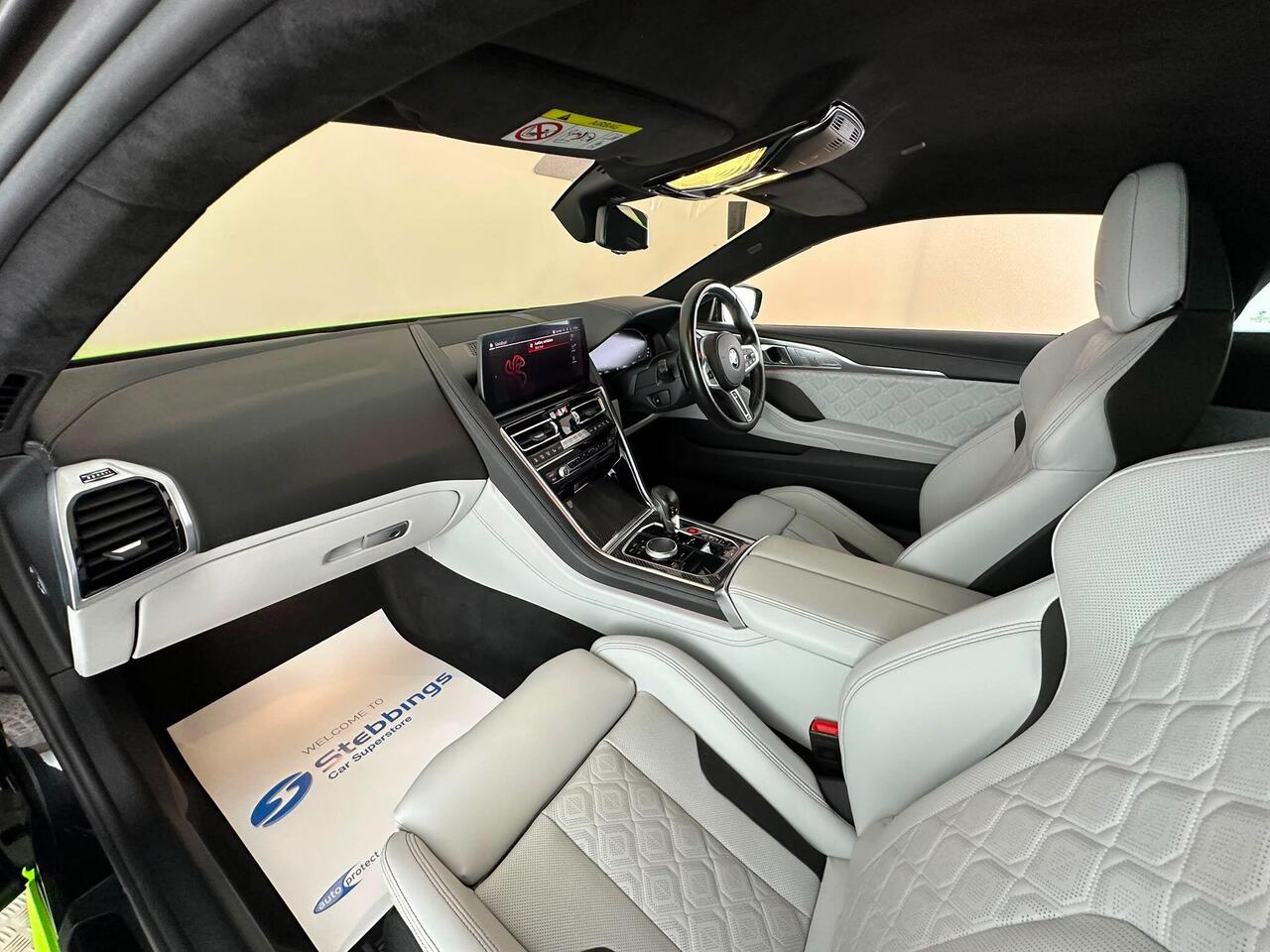 BMW M8 EF72XJA