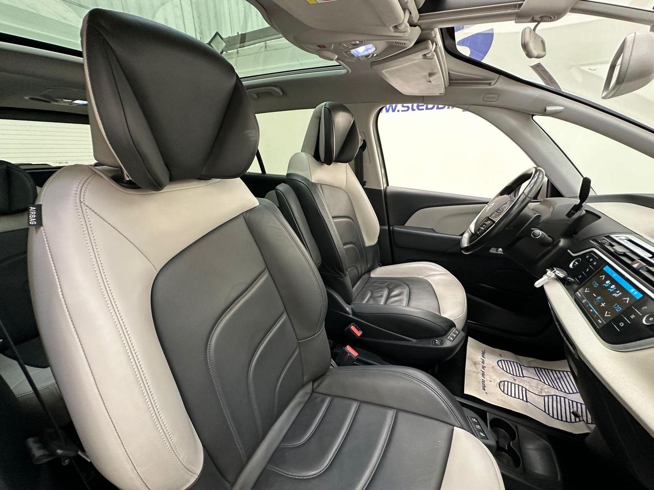 Citroen Grand C4 Picasso GP17LNN