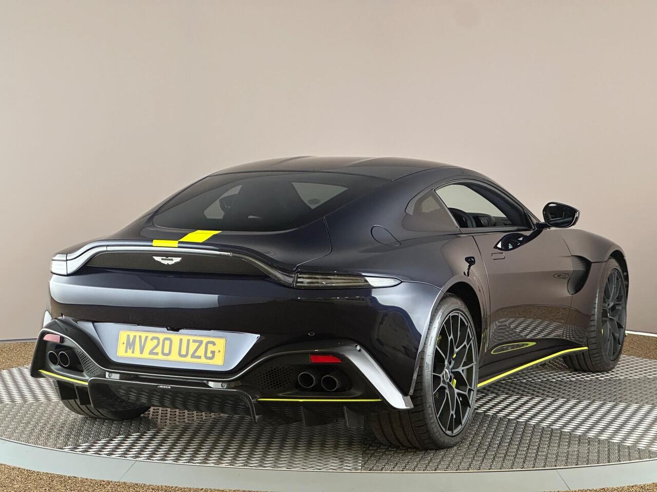 Aston Martin Vantage MV20UZG