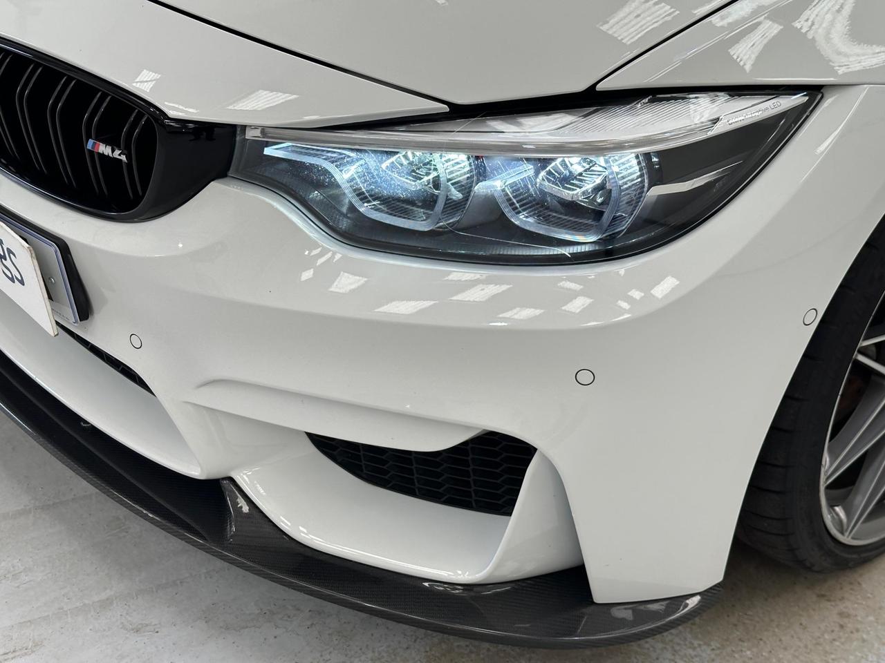 BMW M4 AF70SVA