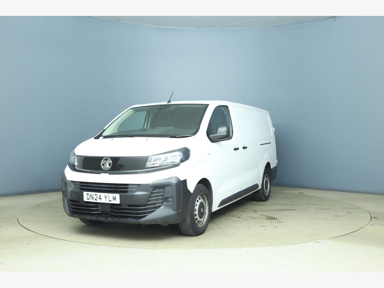 Vauxhall Vivaro DN24YLM