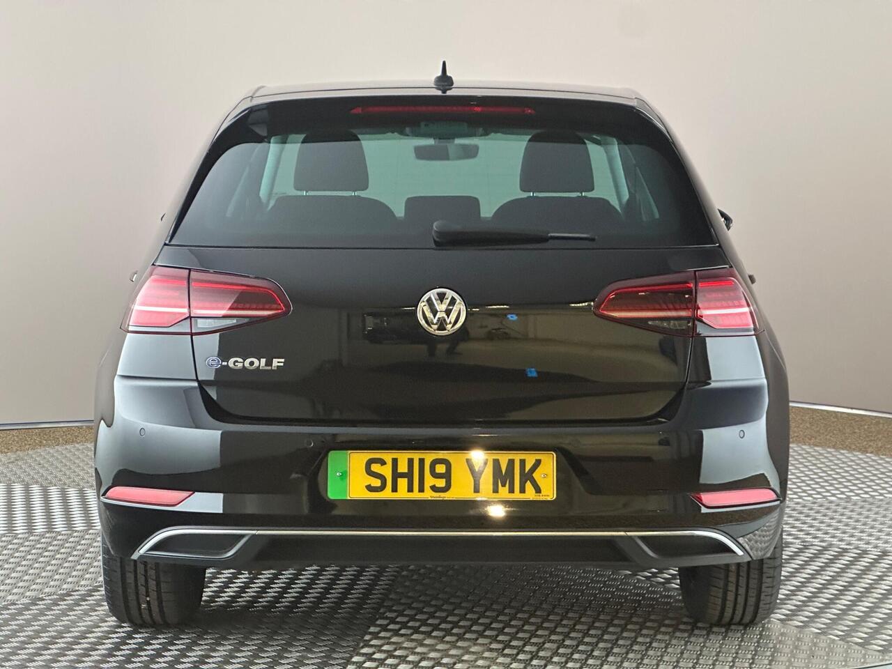 Volkswagen e-Golf SH19YMK