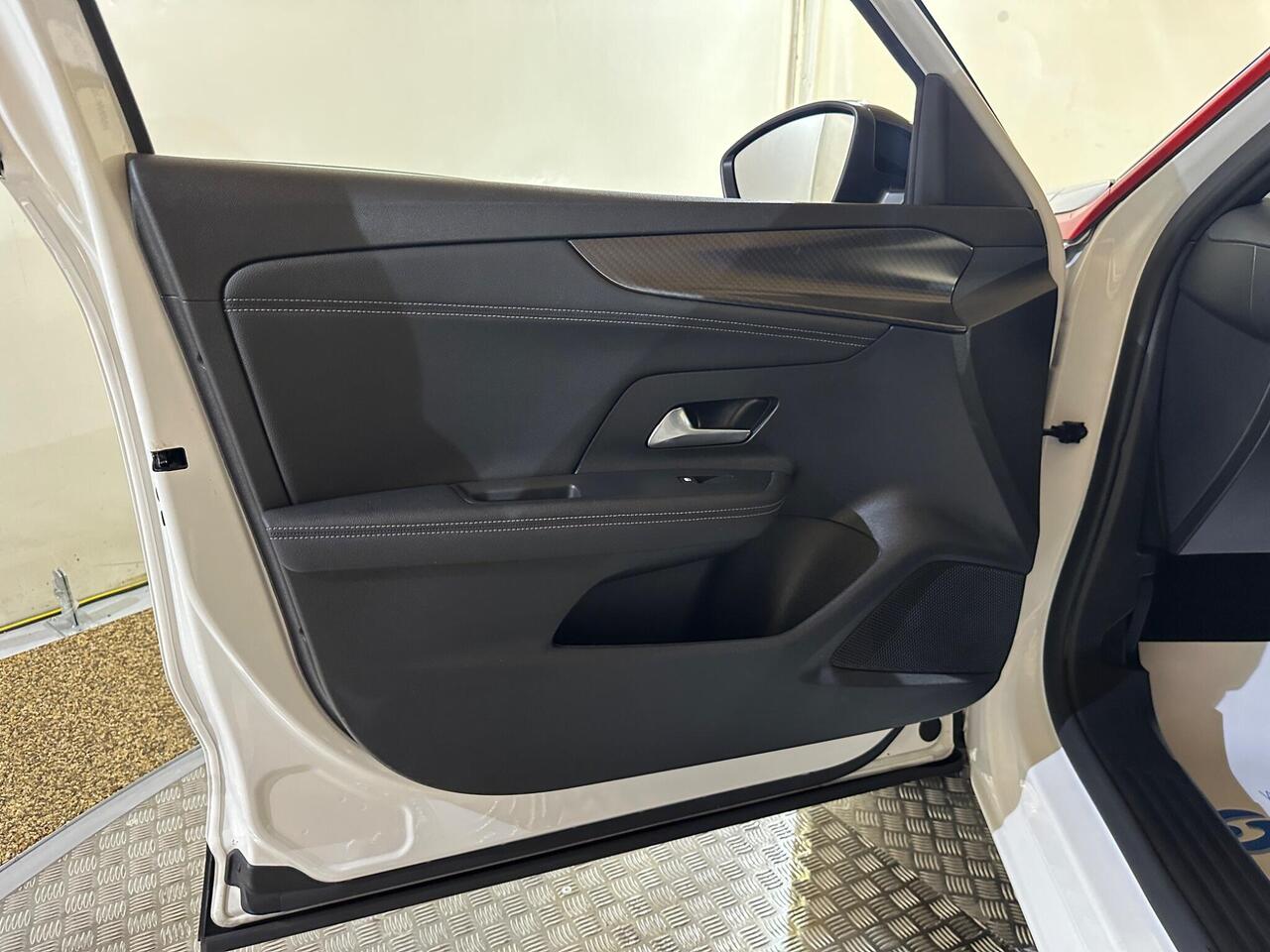 Vauxhall Mokka Electric AX24PTU