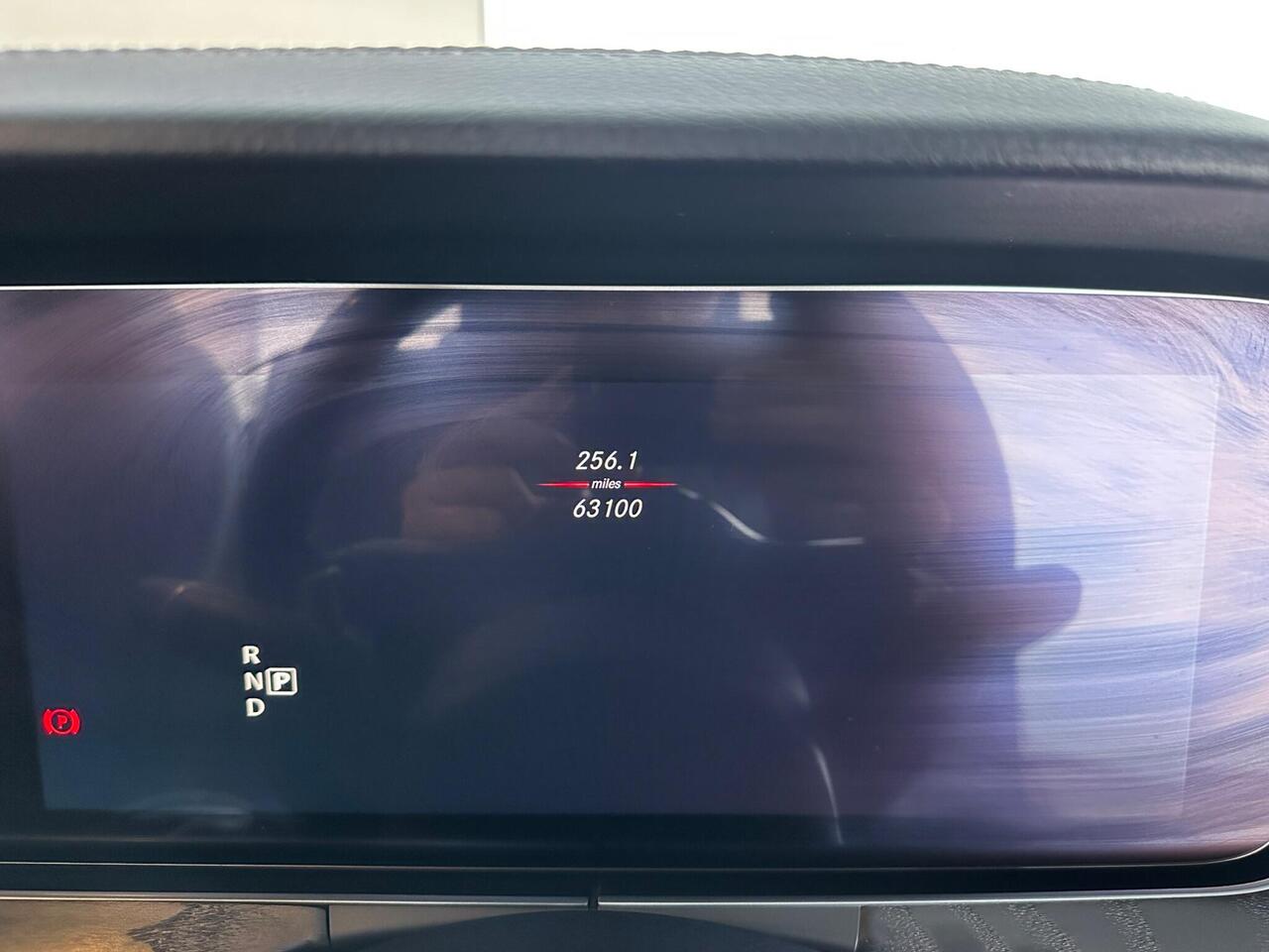 Mercedes-Benz E Class LP21OBG