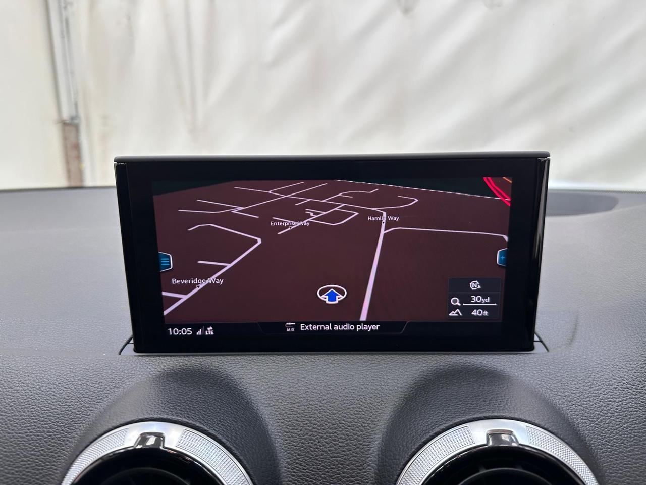 Audi Q2 KY21LKK
