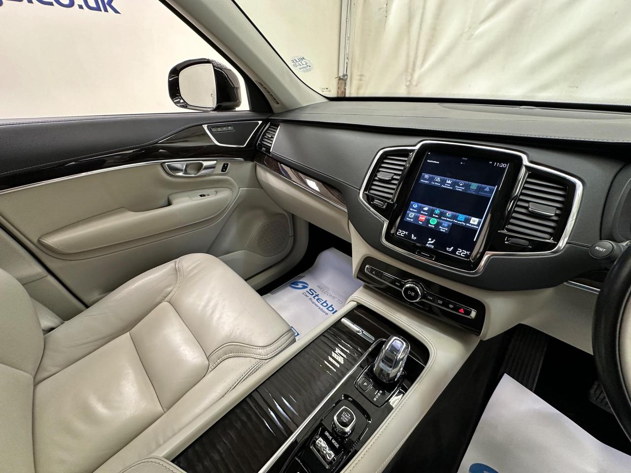 Volvo XC90 YT67WMO