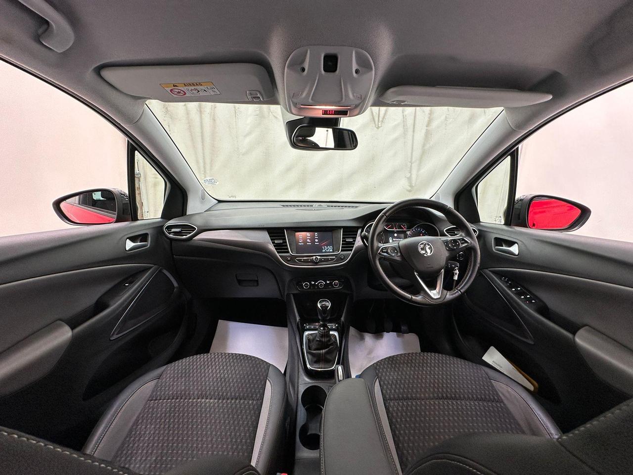 Vauxhall Crossland X AU69DFD
