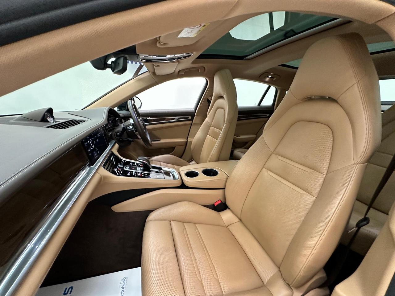Porsche Panamera LA17VFV