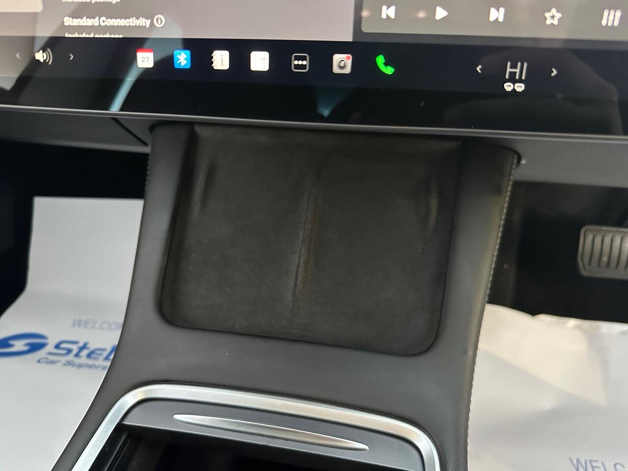 Tesla Model 3 AF72UXG