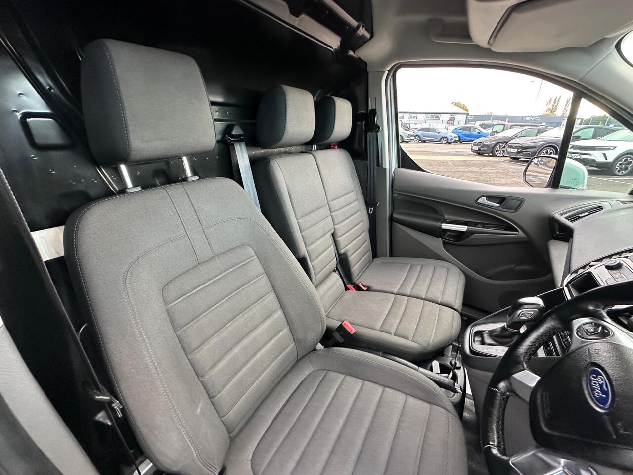 Ford Transit Connect AE21KCU