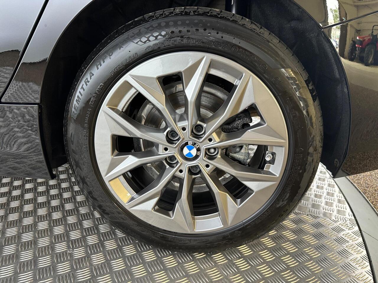 BMW 1 Series LC74NMV