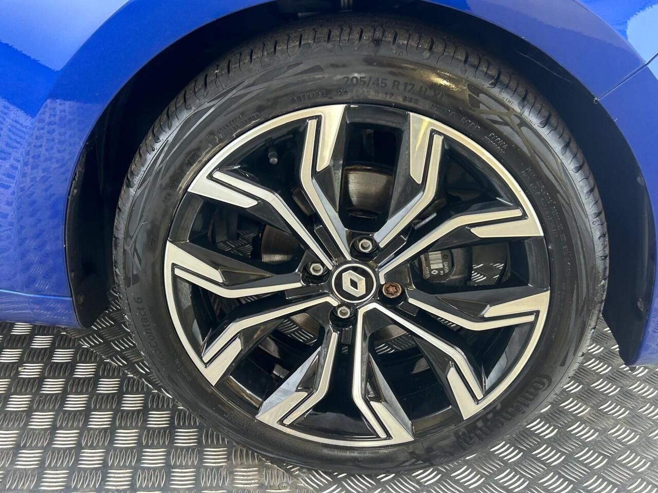 Renault Clio AK23UCE
