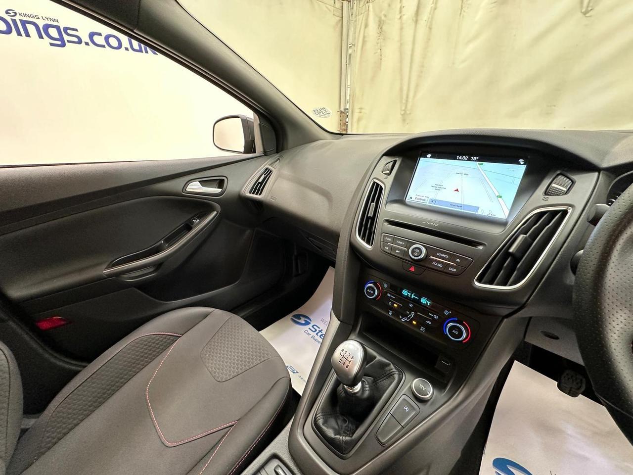Ford Focus EX18YDL